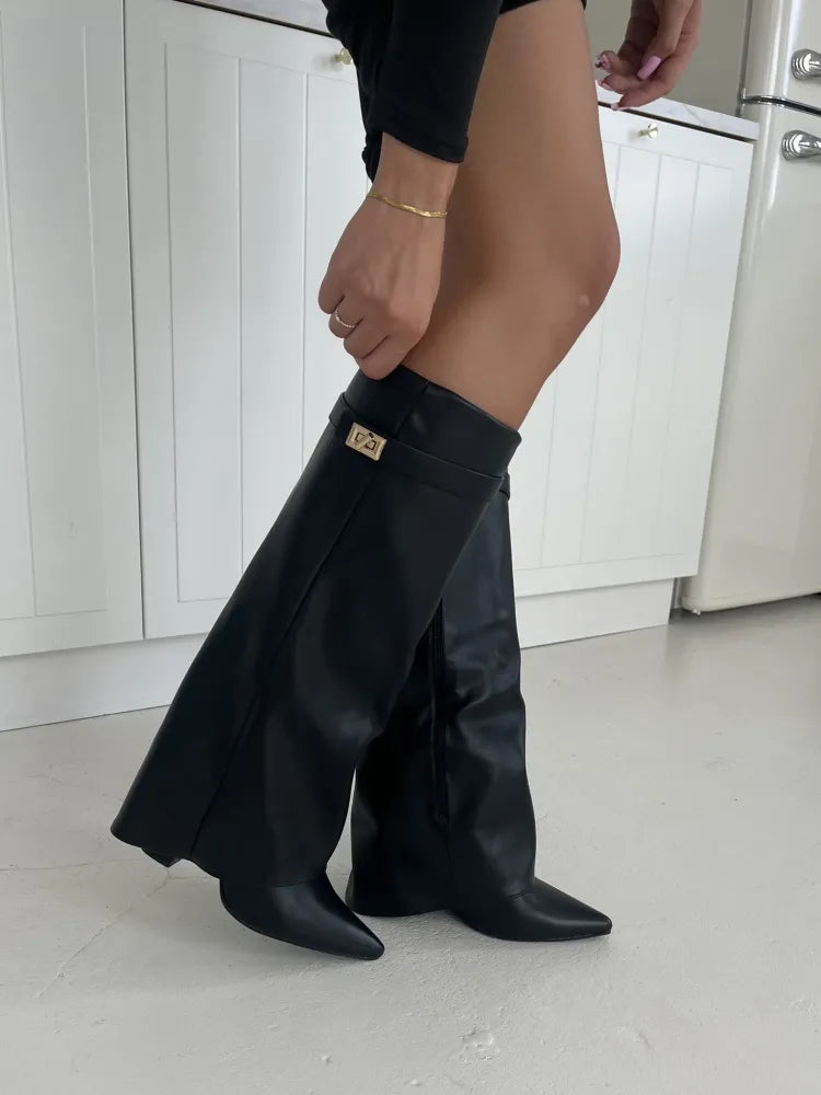 Ellarina Viral Boots